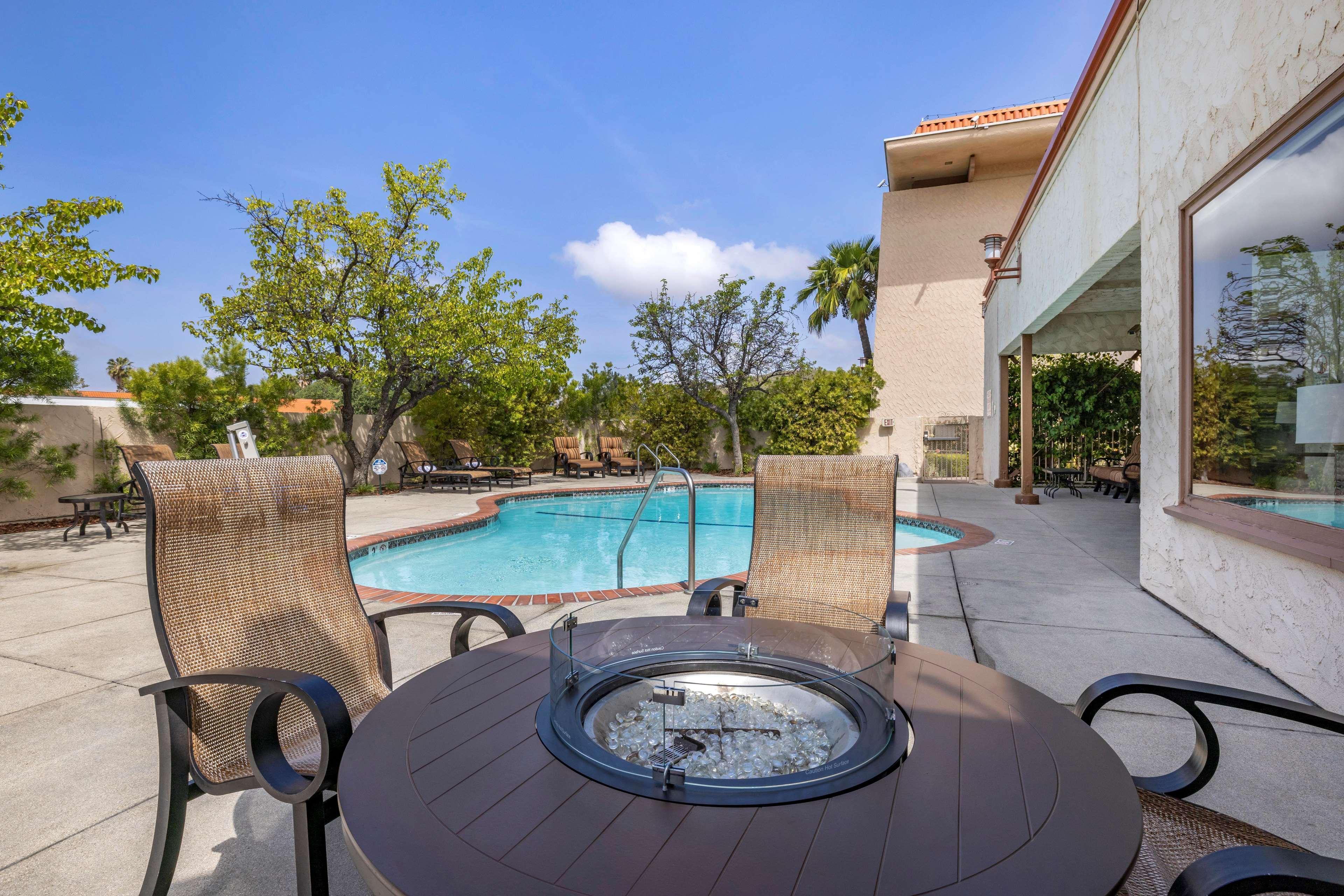 Best Western Plus Thousand Oaks Inn Dış mekan fotoğraf